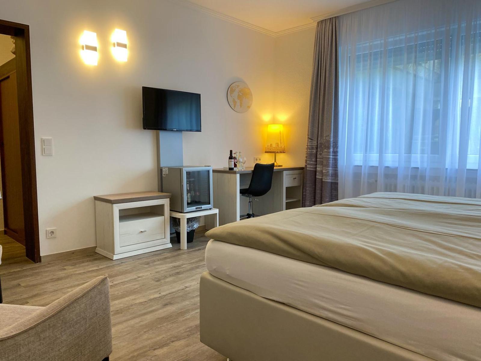 Hotel Angerland Garni Ratingen Esterno foto