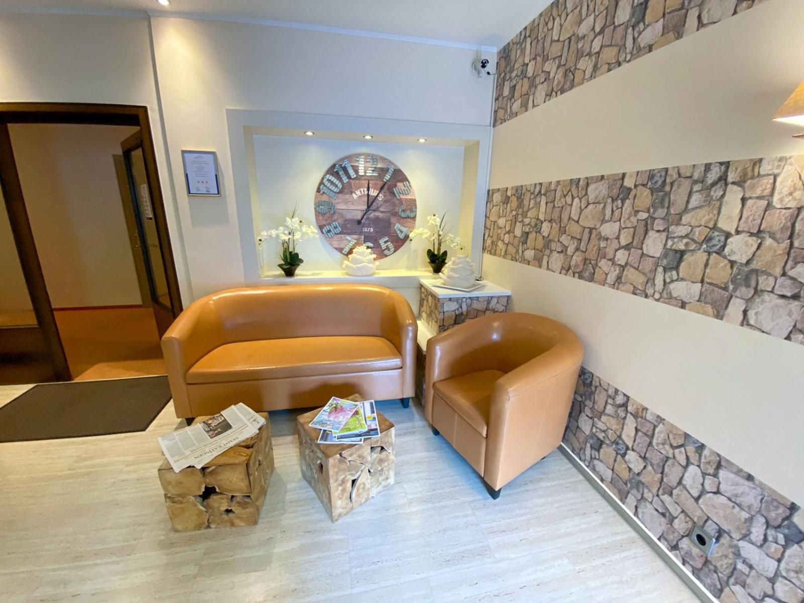 Hotel Angerland Garni Ratingen Esterno foto