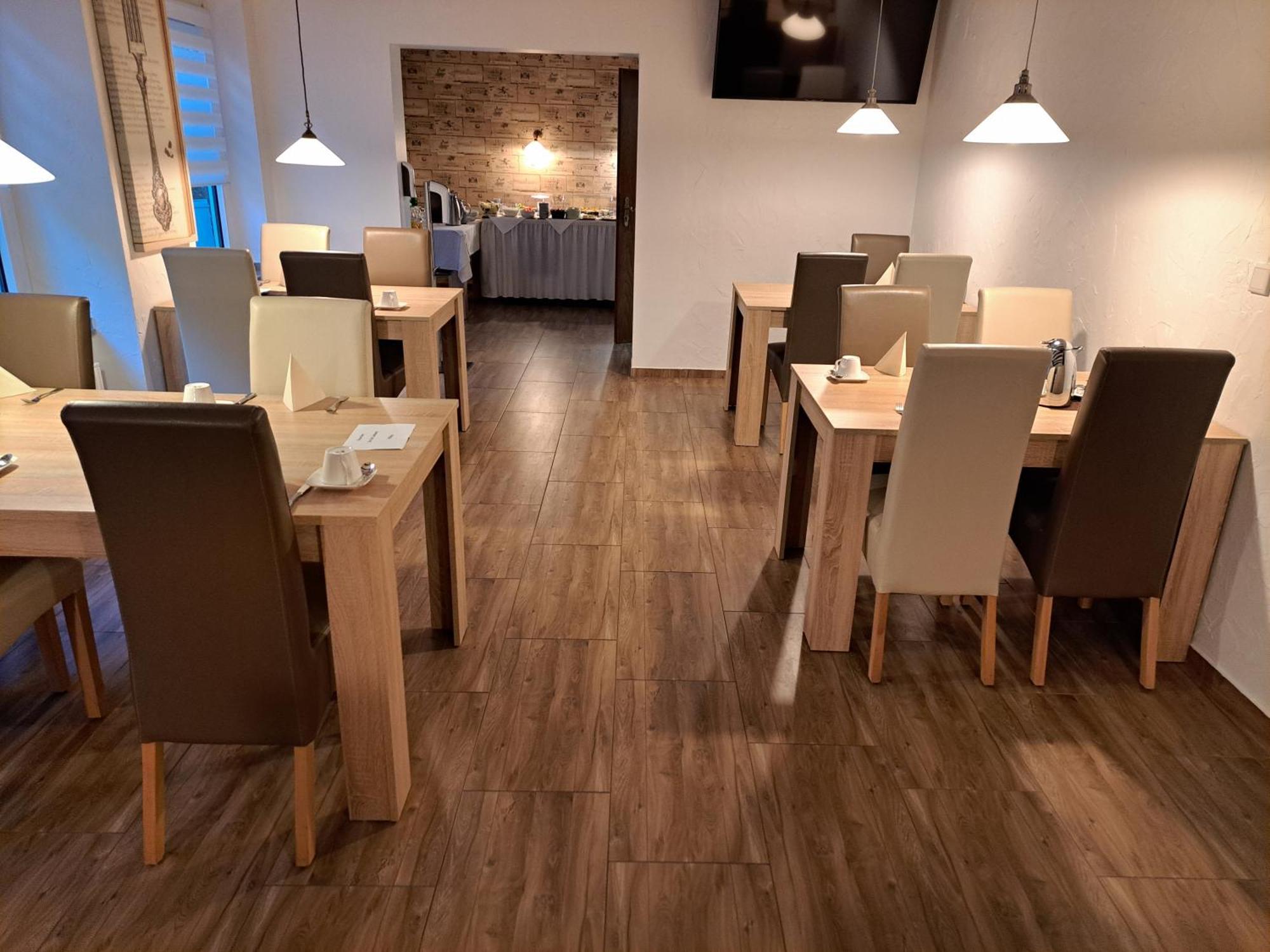 Hotel Angerland Garni Ratingen Esterno foto